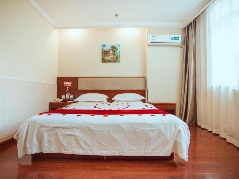 Greentree Inn Hebei Zhangjiakou Zhangbei Caoyuantian Rd Zhangku Avenue Express Hotel Kültér fotó