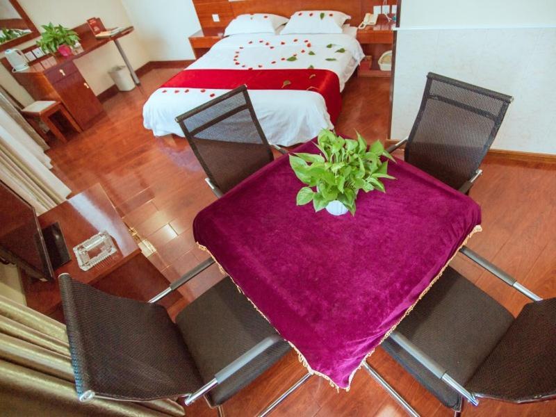 Greentree Inn Hebei Zhangjiakou Zhangbei Caoyuantian Rd Zhangku Avenue Express Hotel Kültér fotó